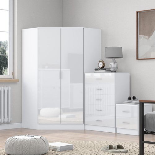 Reflect corner chest - chest, of