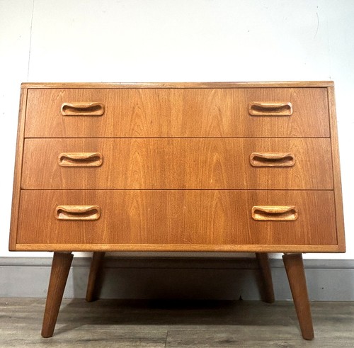 Superb mid century teak chest - teak,
